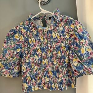 En Saison puff sleeve top